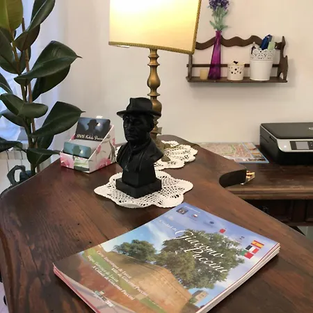 Relais Puccini 게스트하우스 3*